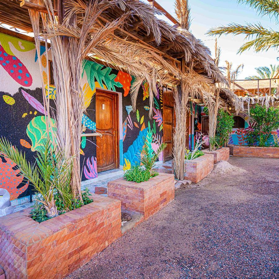 Bishbishi Camp Dahab Hostel Buitenkant foto