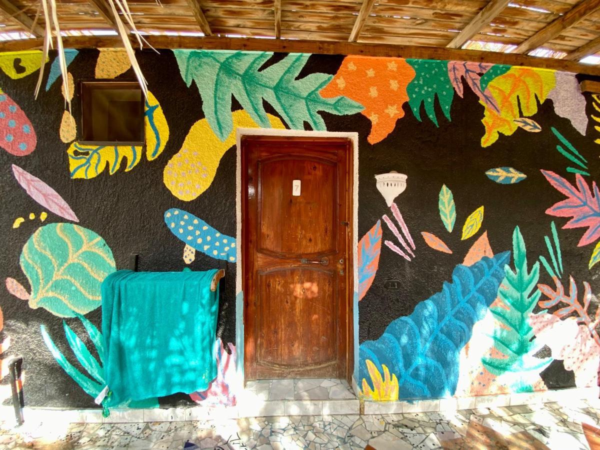 Bishbishi Camp Dahab Hostel Buitenkant foto